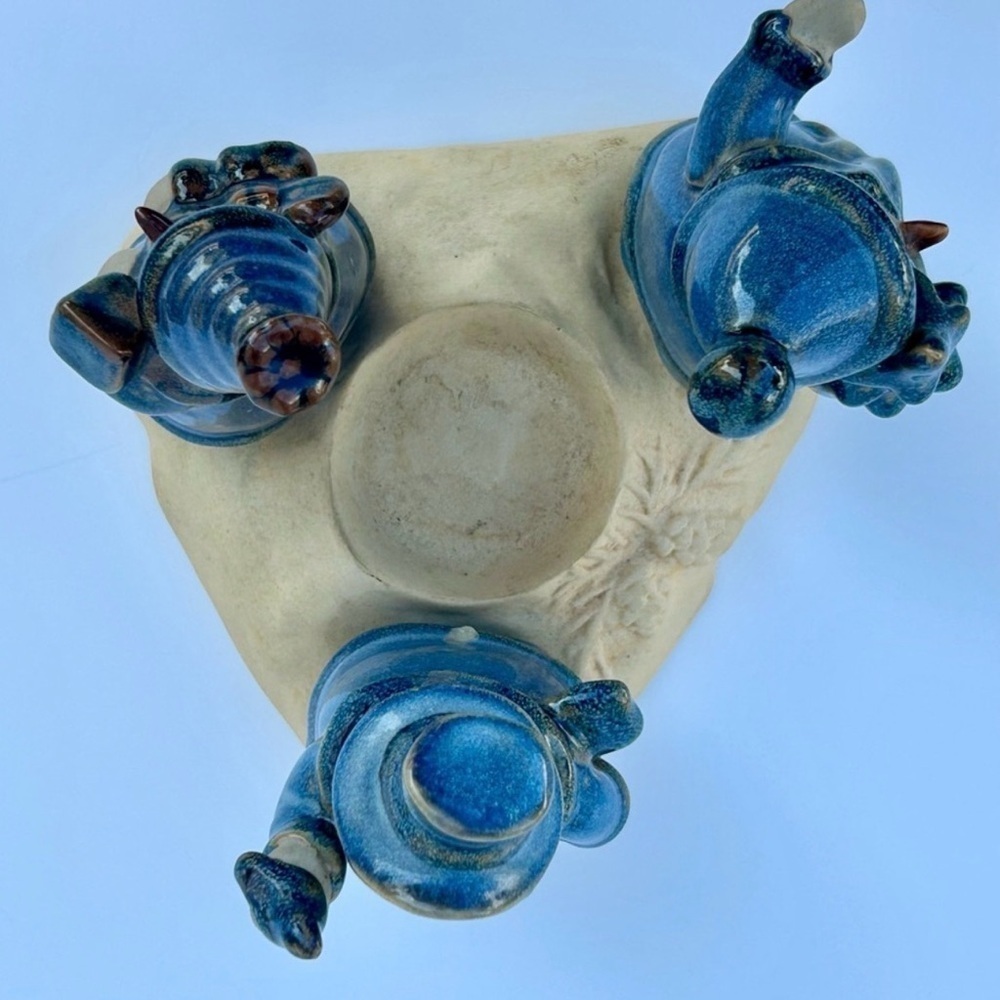 Vintage Christmas Decor Accents Blue Stoneware Snowman Candle Holder Festive Art - Picture 2 of 15